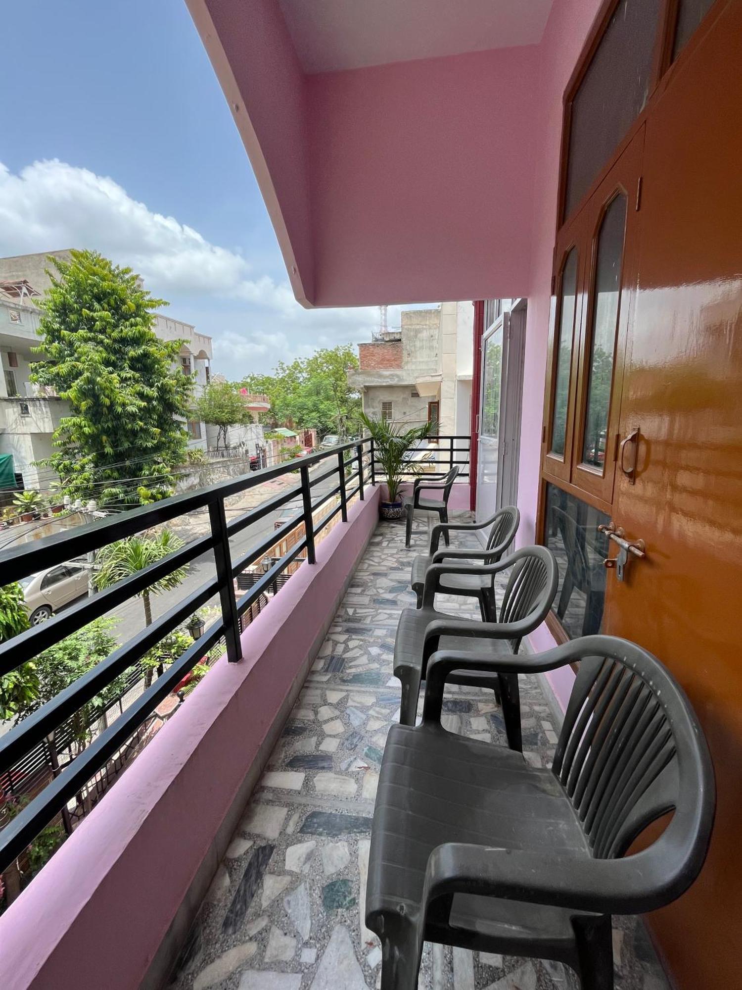 Beena Homestay جايبور المظهر الخارجي الصورة