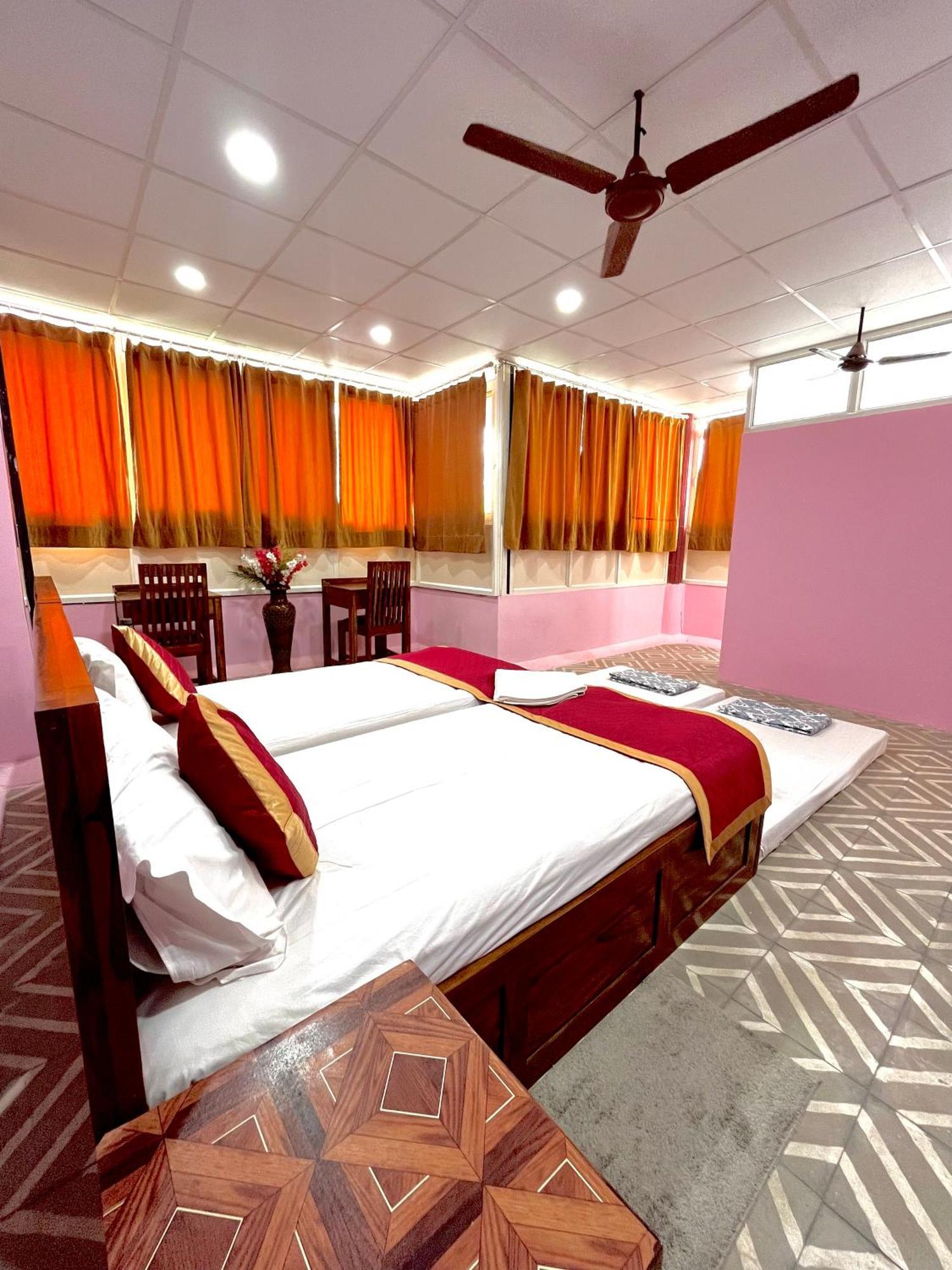 Beena Homestay جايبور المظهر الخارجي الصورة
